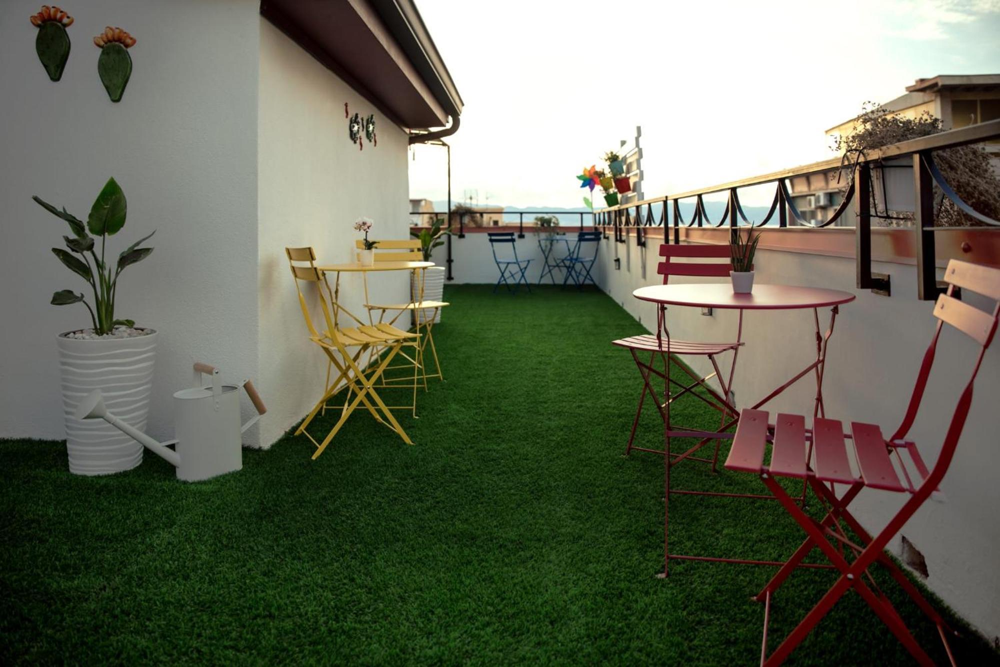 B&B Fuori Squadro - In Centro Con Terrazza Relax Vista Mare Reggio di Calabria Dış mekan fotoğraf