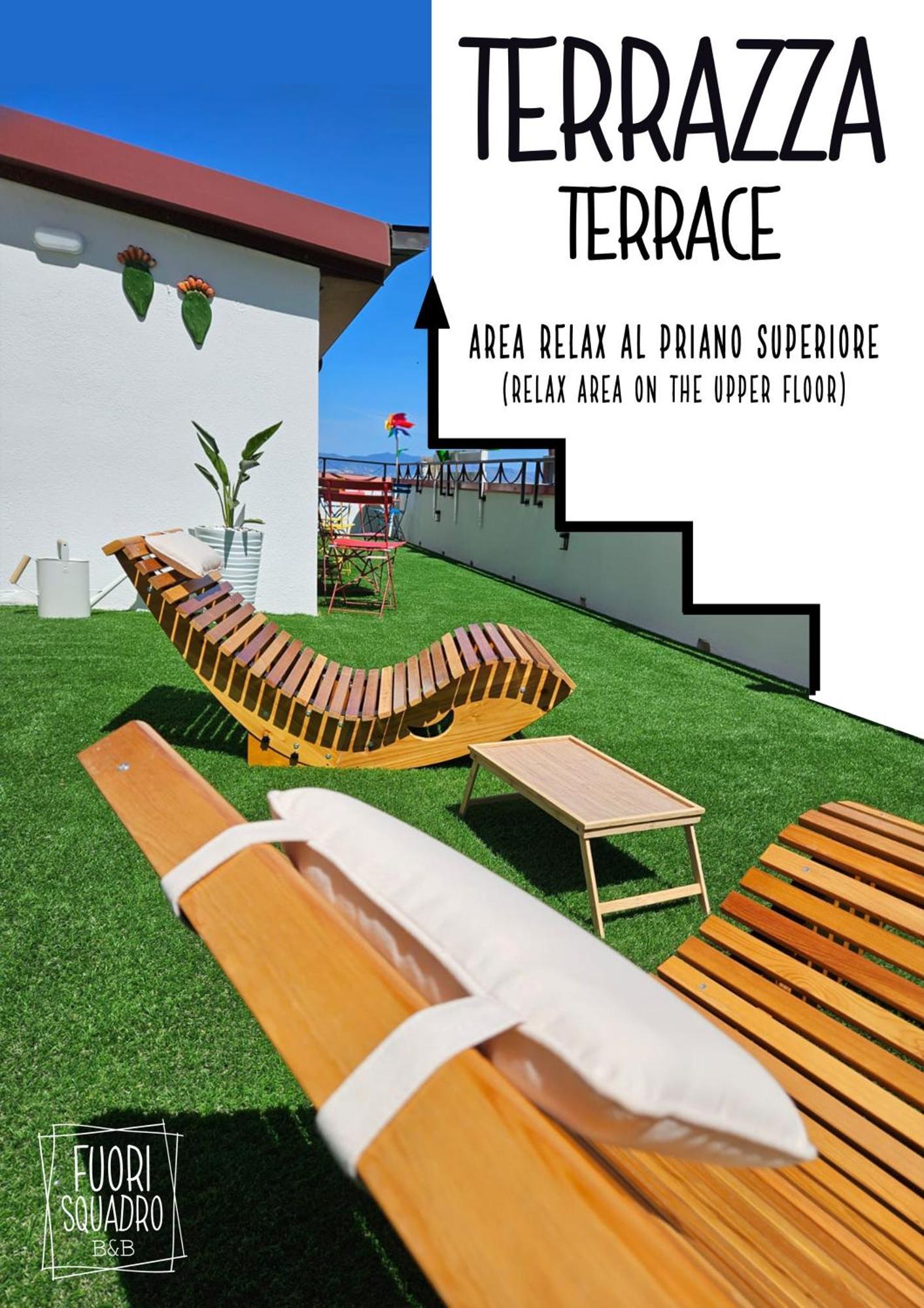 B&B Fuori Squadro - In Centro Con Terrazza Relax Vista Mare Reggio di Calabria Dış mekan fotoğraf