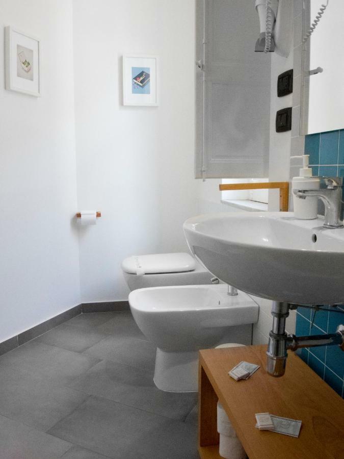 B&B Fuori Squadro - In Centro Con Terrazza Relax Vista Mare Reggio di Calabria Dış mekan fotoğraf